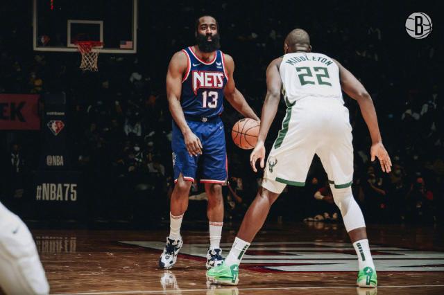 Kaiyun开云中国官网-MVP版本哈登再度消失 战强敌大胡子数据全面缩水