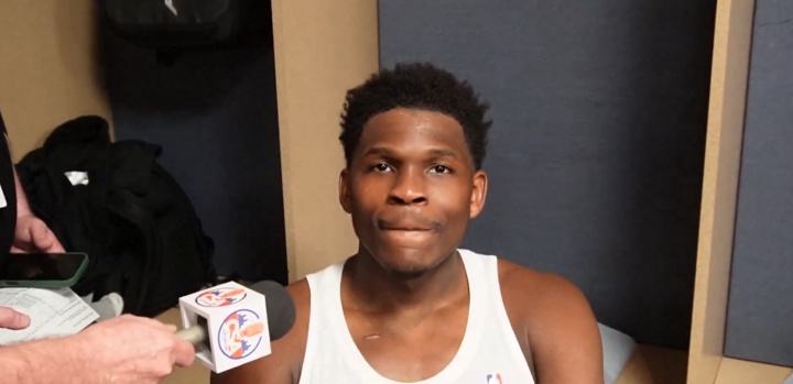 开云登录入口-进化！爱德华兹对被包夹态度明显转变：不生气 传球后我们是4打3